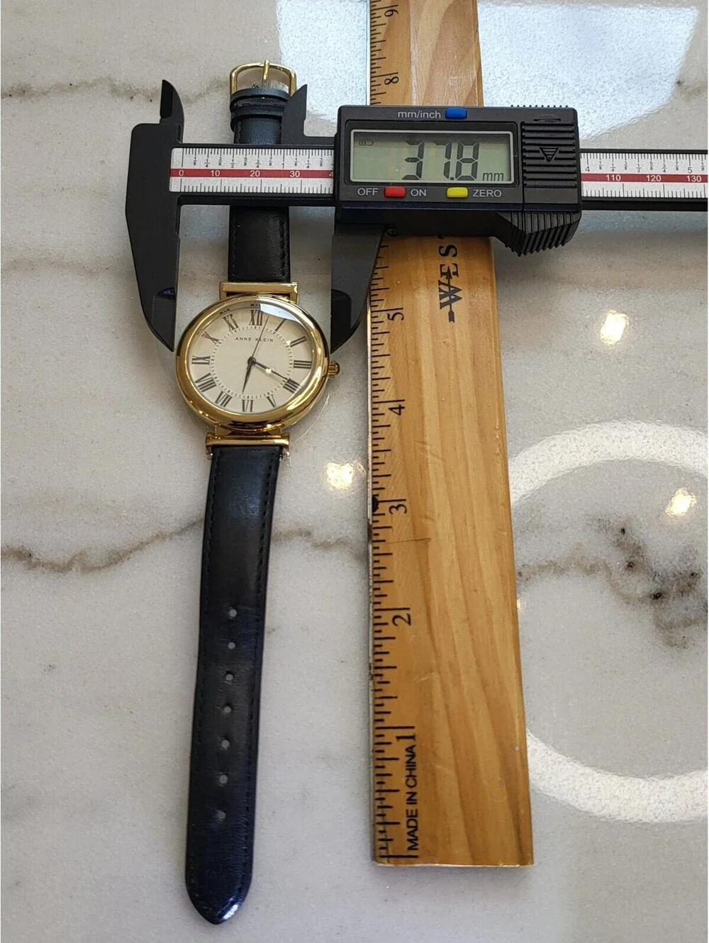 Anne Klein Women’s Watch Excellent Condition Working New Battery Runs Great EUC
